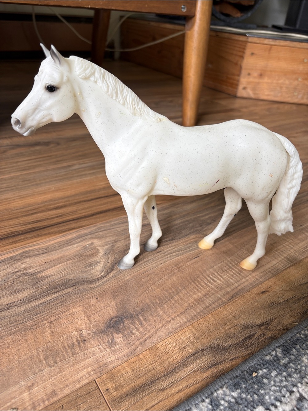 Breyer White Horse Figurine snowman